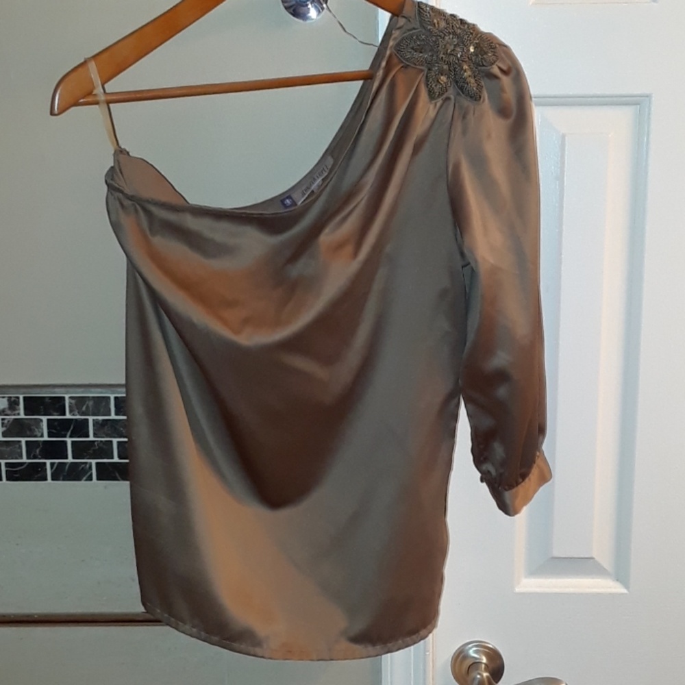 Jennifer Lopez One Shoulder Top